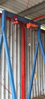 Mobilní portálový jeřáb s navijákem a kladkostrojem - 4