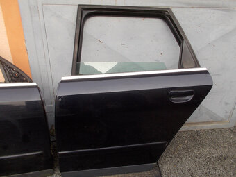 Dveře, nárazník, světla Audi A4 B6 Avant - 4