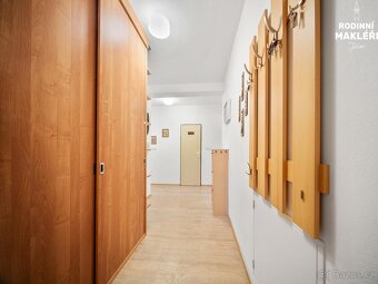 Pronájem prostorného bytu 2+1, Ruská 572, Jičín - 4