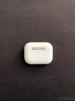 Airpods pro 3 - 4