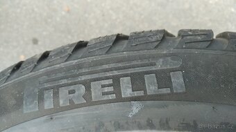 Prodám sadu pneu 235/45r18 - 4