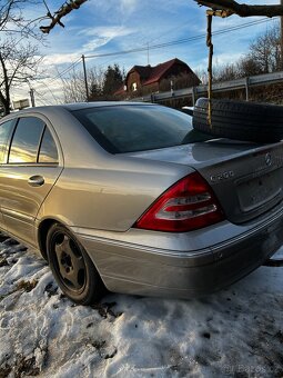 Mercedes Benz C200 w203 kompresor REZERVACE - 4