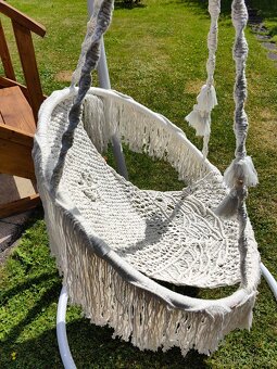 Macrame design vajíčko na stojanu - 4