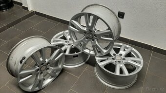 Alu kola Mercedes-Benz 7/5Jx17 ET-47 - 4