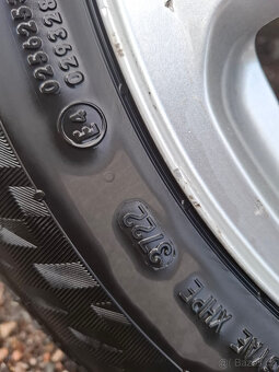 Originální disky Škoda 15" + zánovní celoroční pneu - 4