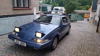 Volvo 480 2.0i 1996 youngtimer bez dílů 70 000kč - 4