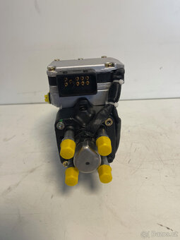 Vstřikovací čerpadlo BOSCH VP30 0470004004 pro motory Ford - 4