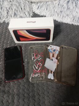iPhone SE 64GB - 4