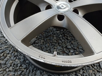 5x120 DIEWE 8Jx18" ET30 alu disky - 4
