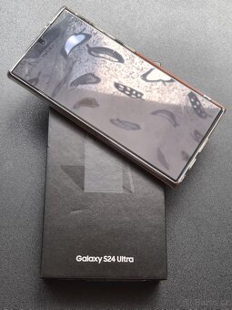 Samsung Galaxy S24 Ultra / 256GB / V záruce do 8/2026. - 4