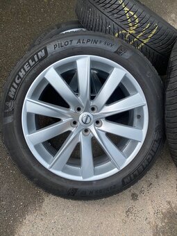 Origo ALU kola volvo 8Jx19, ET 42,5 235/55/R19 zimní - 4