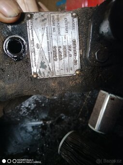 Motor yanmar 4 válec - 4