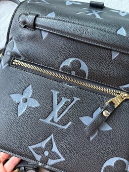Louis Vuitton Pochette Metis Monogram - 4