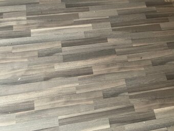Laminátová plovoucí podlaha - 4