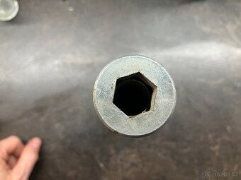 Osa + náhon tachometru Kawasaki ZZR1100 D - 4