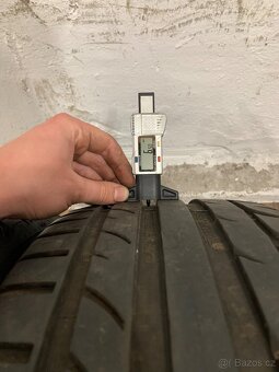 LETNÍ PNEU 225/45 R18 2KS 6,5mm - 4