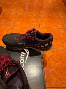 Mizuno Wave Rider 26 - 4
