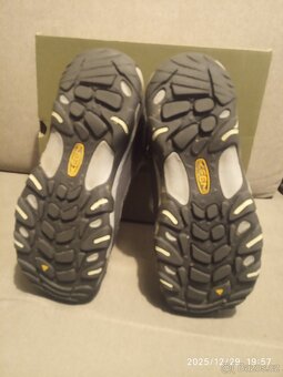 Zimní boty KEEN vel. 38 - 4