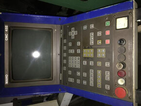 Obráběcí centra - vertikální MH 1000C - 4