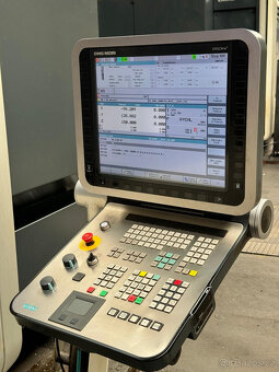 Obráběcí centrum vertikální DMG DMF 260/ 11 - 4