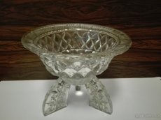 SKLENĚNÁ MÍSA NA NOŽIČKÁCH - 4