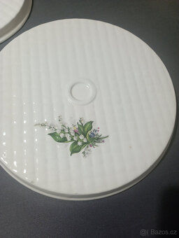 servírovací set talířů - 4