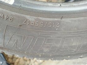 2 kusy letních pneu 215/55 R17 Michelin - 4