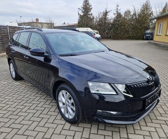 Škoda Octavia Combi 2,0TDI Sport DSG 110kW ACC KESSY 2020 - 4
