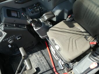 minibagr Yanmar VIO 80, dělené rameno - 4