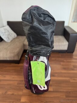 Prodám dámský golfový bag s holemi Wilson – jako nové - 4