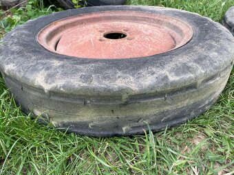 Přední kola na Zetor 4011 levně - 4