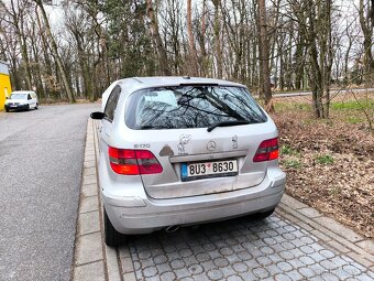 Mercedes B170 - 4