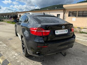 BMW X6 xDrive 30d 245k - 4