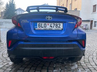 TOYOTA C-HR 1,8 Hybrid 72 kW, 12/2020 395 000,00 Kč bez DPH - 4