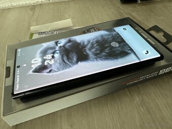 Samsung Galaxy S22 Ultra 8/128GB Černý - 4