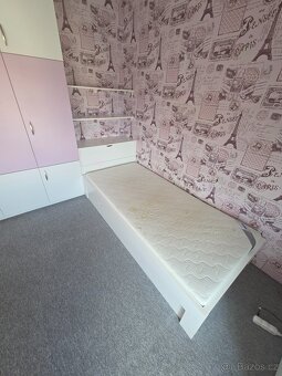 Dřevěná postel s výsuvným lůžkem - 4