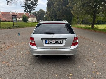 Merceedes C220 CDI 2010 - 4