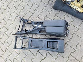 Náhradní díly 2x BMW e92 - 4