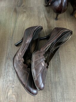 Prodam damske hnede kozene boty, 39 - 4