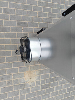 Ohřívač vzduchu koza NG30 kW do 400 m2 na olej a dřevo. - 4