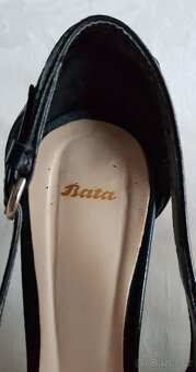 Dámské černé lodičky – značka Baťa - 4