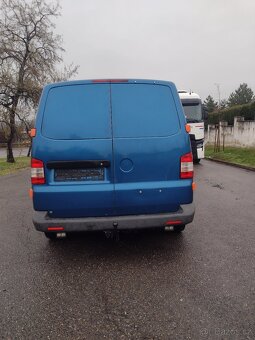 VW Transporter T5  2.0TDI - 4
