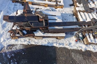 ČELNÍ NAKLADAČ NA ZETOR 7245 S LOPATOU - 4