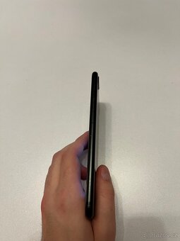 Apple iPhone 7 Plus 128GB černý/black - 4
