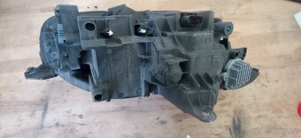 Levé světlo Volvo XC90 ll - 4