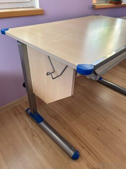 Dětský rostoucí psací stůl - 4