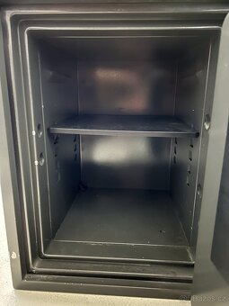 Ohnivzdorný sejf YFM/520/FG2/B - 4