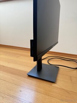 23.8” Dell P2419H Professional - 4