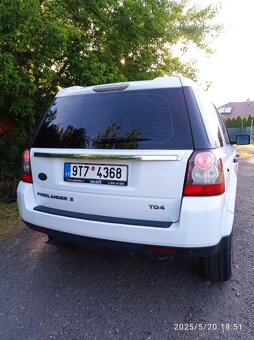 Land Rover Freelander 2.2 TD - 4