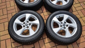 zimní sada TOYOTA C-HR R17 pneu 215/60 NOVÉ / NEJETÉ - 4